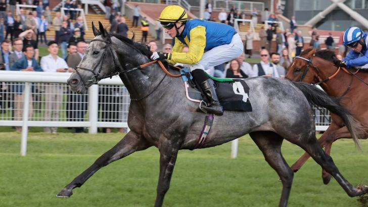 Laurence Bellman colours Percy Jones 
